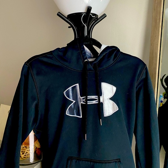 Underarmour Sweatshirt - Picture 1 of 1